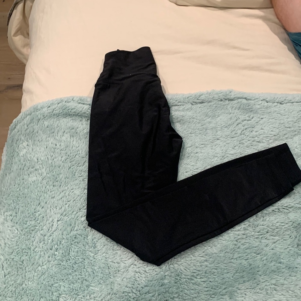High waisted leggings